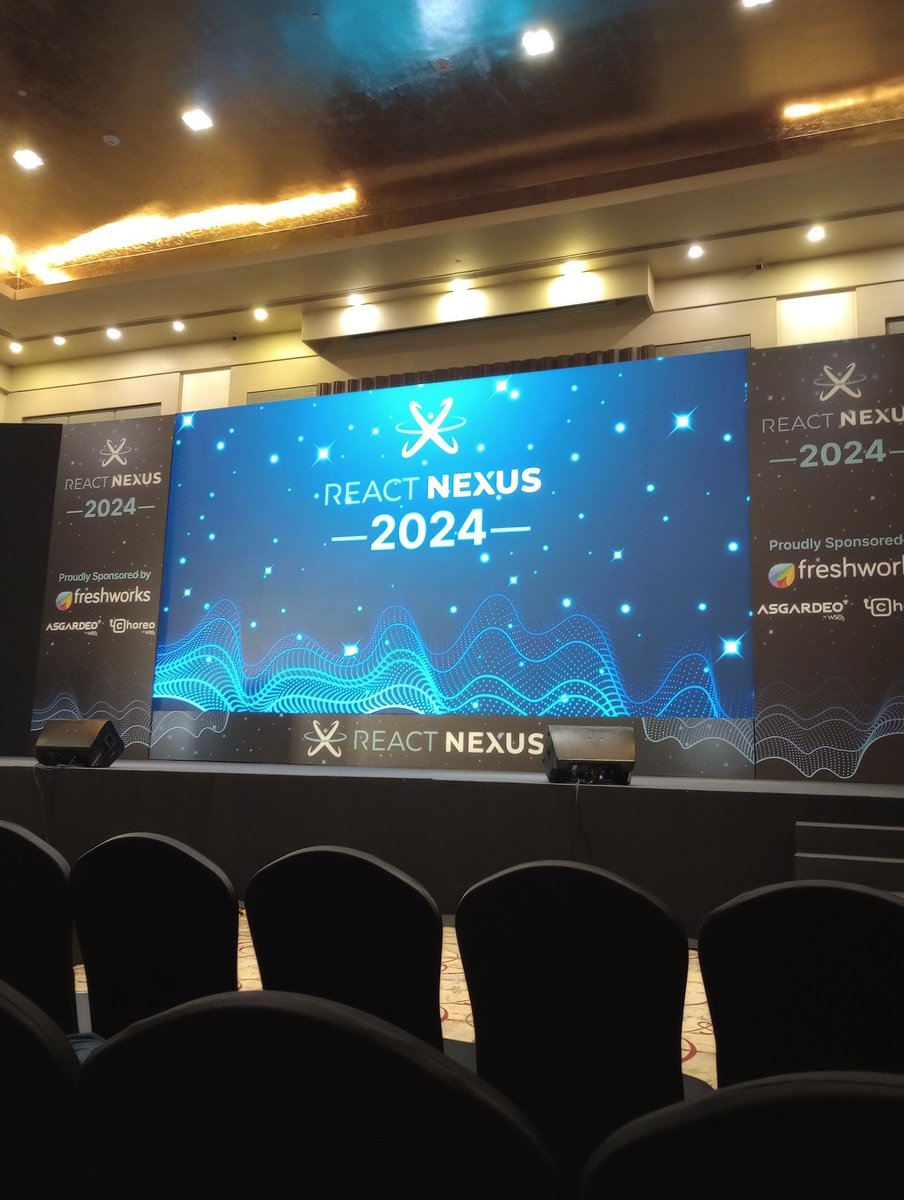 Kajal3310's tweet image. What a fantastic 2 days at the International @ReactNexus Conference 2024! ✨🧑💻
Amazing talks on RSC, Framer Motion, Nx, UI performance, React 19🚀 by top speakers.
Loved networking with developers and speakers in person
Huge thanks to @kiran_abburi & the team! 🎊
#ReactNexus2024