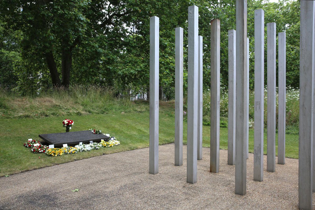 MayorofLondon's tweet photo. Today London is united as we remember the victims of the 7/7 terror attacks.

Wreaths were laid at the 7 July Memorial in tribute to those who lost their lives and their loved ones, and to the first responders and members of the public who were impacted. https://t.co/eVf7QgHlAS