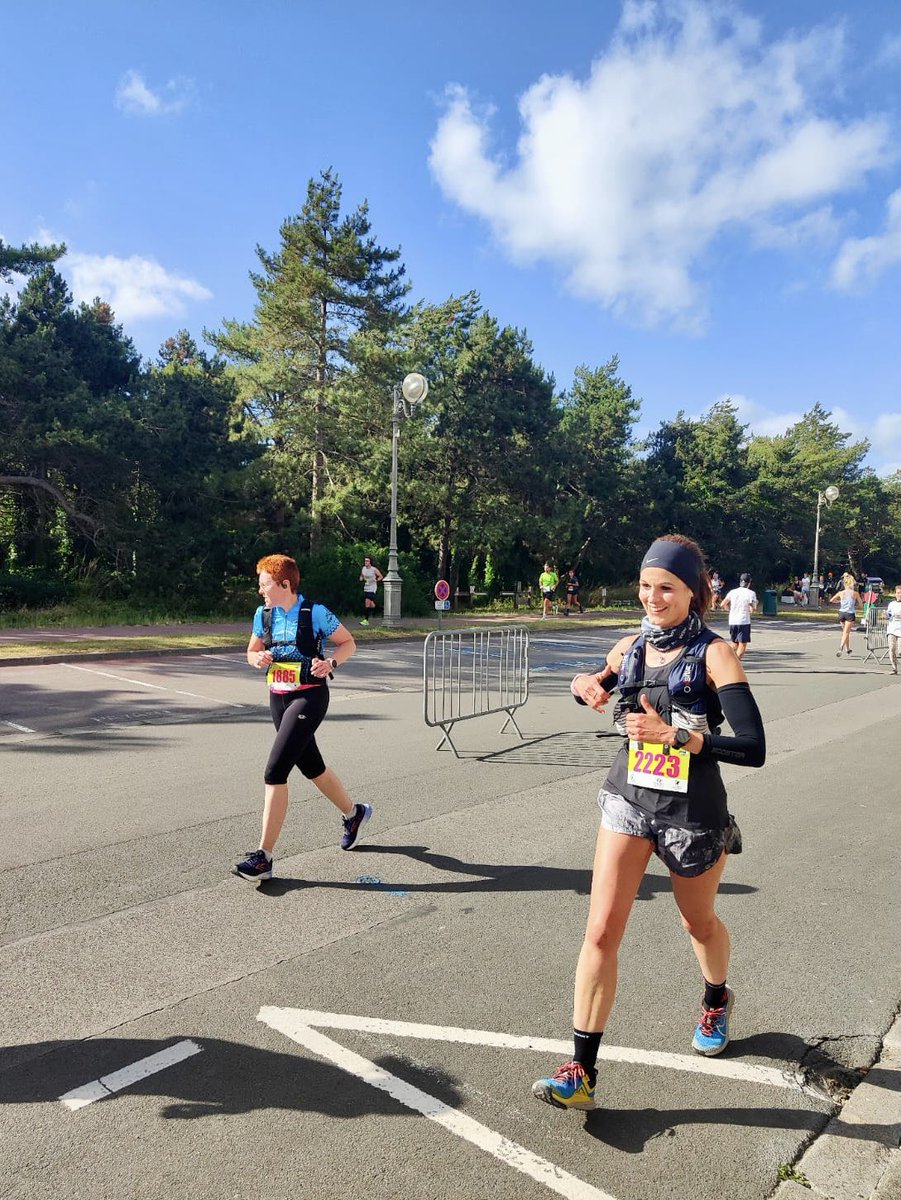 kineshibaminou's tweet photo. La prépa continue ! Semi du Touquet 🙏👌 accompagner une patiente devenue une amie, qui en plus bat son record !!! Le marathon pour tous approche !!!! #teamkine #JO #kinesportsante #CNOMK https://t.co/tmZAtWEUJM