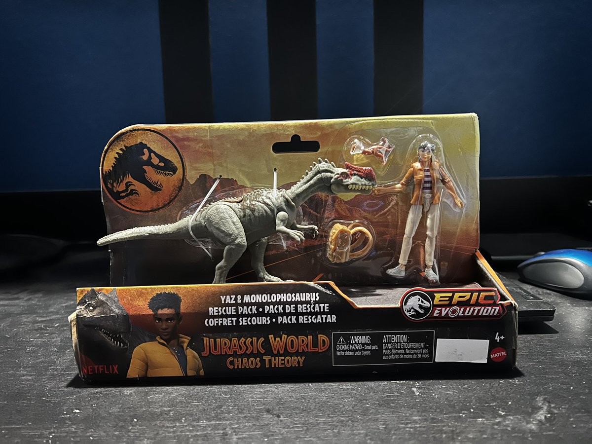 REALmesozoicV's tweet photo. Got my hands on the new #jurassicwprldchaostheory human packs! https://t.co/xCMKJmgWWy
