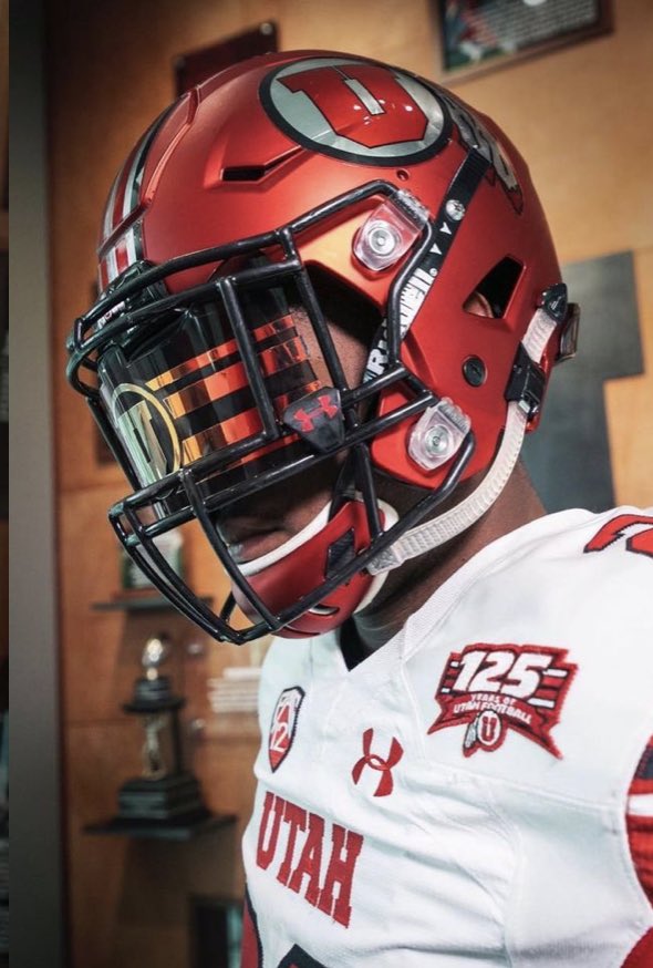 Utah Utes game worn helmet! Such a clean look 😮‍💨🔥
