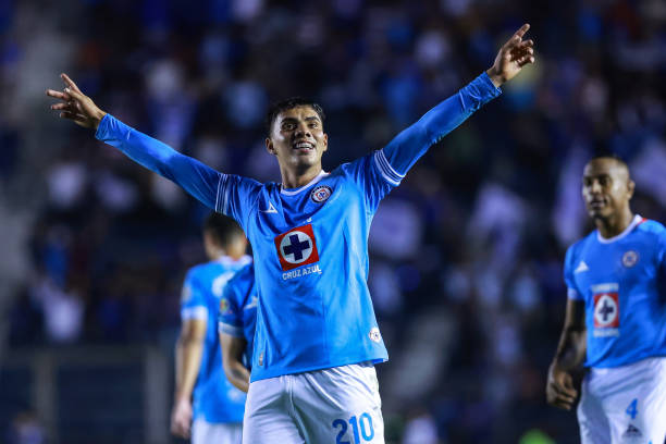 jorgeluazul's tweet photo. Con gol de Gamboa, @CruzAzul obtuvo su 1era victoria del torneo 😃 #TriunfoAzul #EstrenoDeGol #VamosCruzAzul https://t.co/JQxChtDOKx