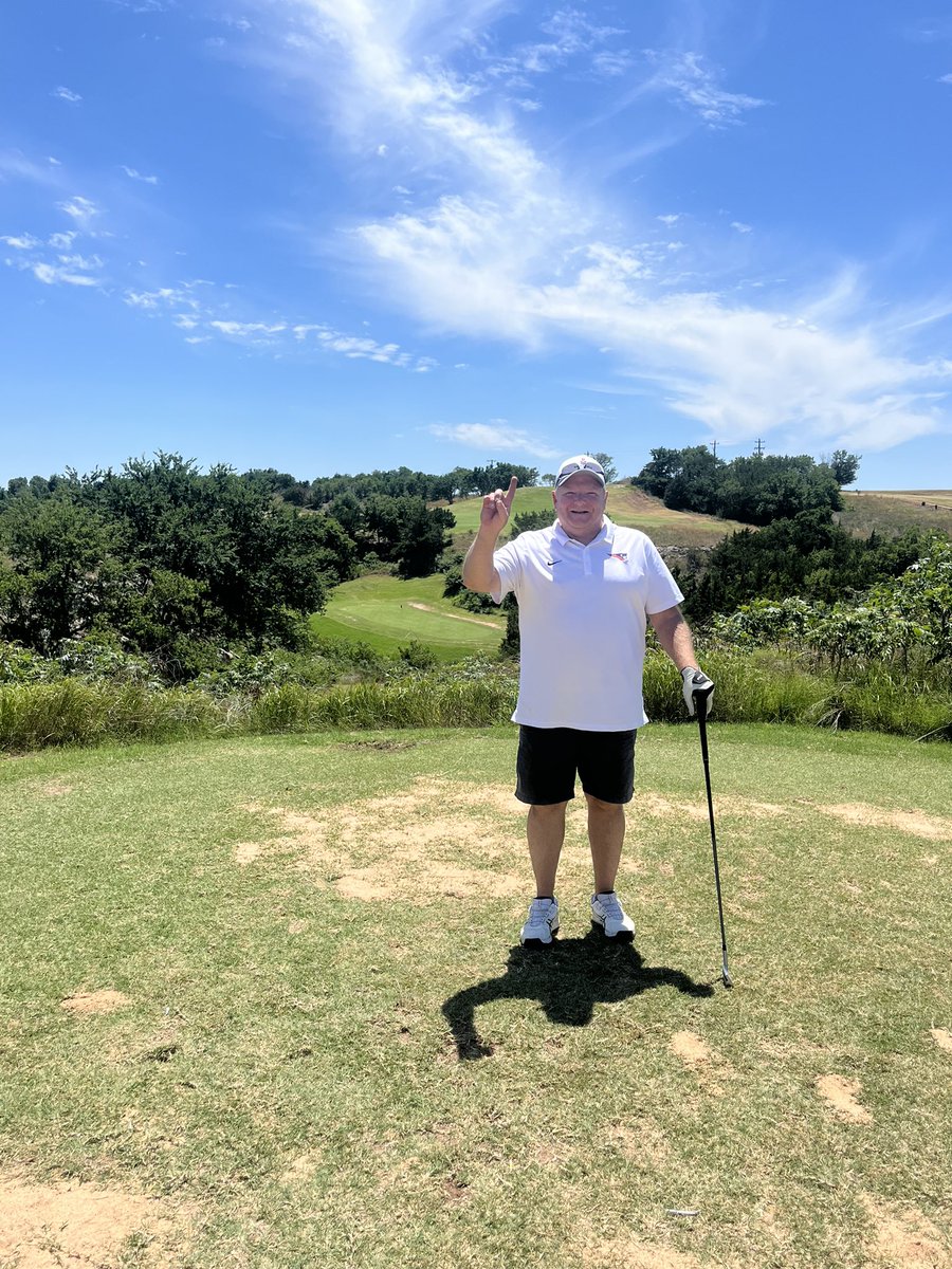 Kevin Cobbs tweet media