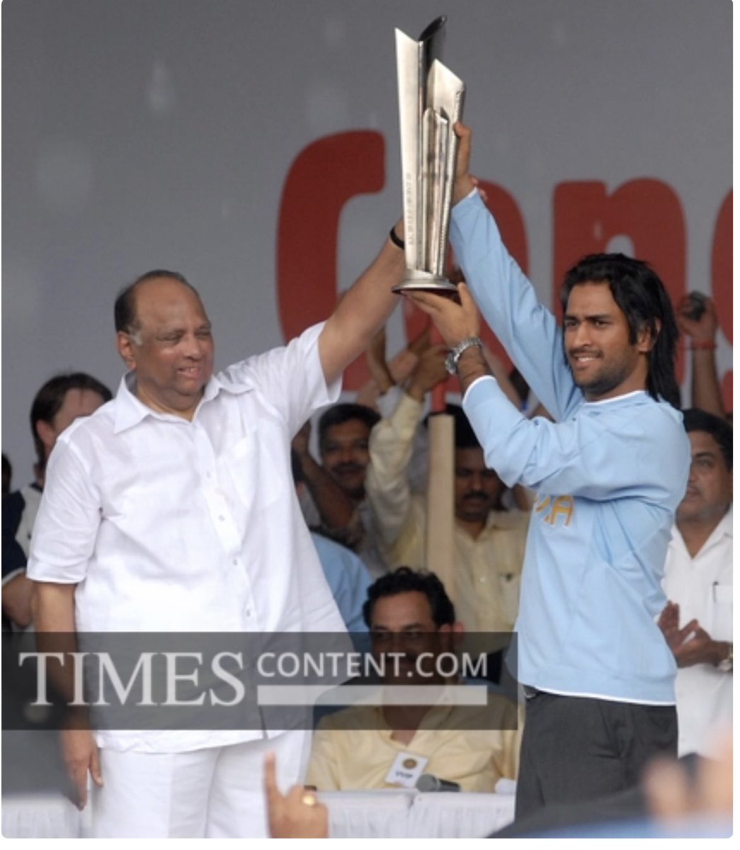 SharadPawar_NCP's tweet photo. Wishing The former #TeamIndia captain Legend @msdhoni A Very Happy Birthday Have A Healthy Year Ahead 🎉🍰💐

#HBDMSDhoni @PawarSpeaks @PawarTrends  @WeAreMSDhoni  @MSDFans_Club @TeamMSdhoniRaj @MSDhoniFan_club @ICC @BCCI 🎂💐🎉 https://t.co/sDrty5CPGK