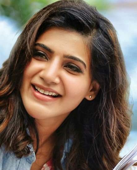 Samcults's tweet photo. Walking on sunshine, radiating moonlight✨
Queen @samanthaprabhu2 💛
#SamanthaRuthPrabhu𓃵
#Samantha #SamanthaRuthPrabhu
#Bangaram #HoneyBunny https://t.co/ryagjo1qfz