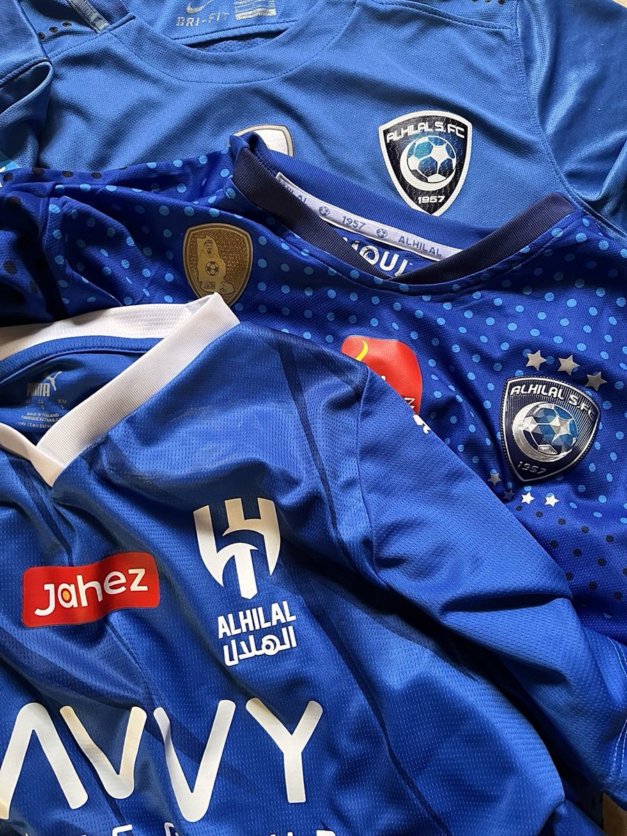 1/1/1446💙💙

عاماً جديد وحُبه أكثر من العام💙💙💙💙💙