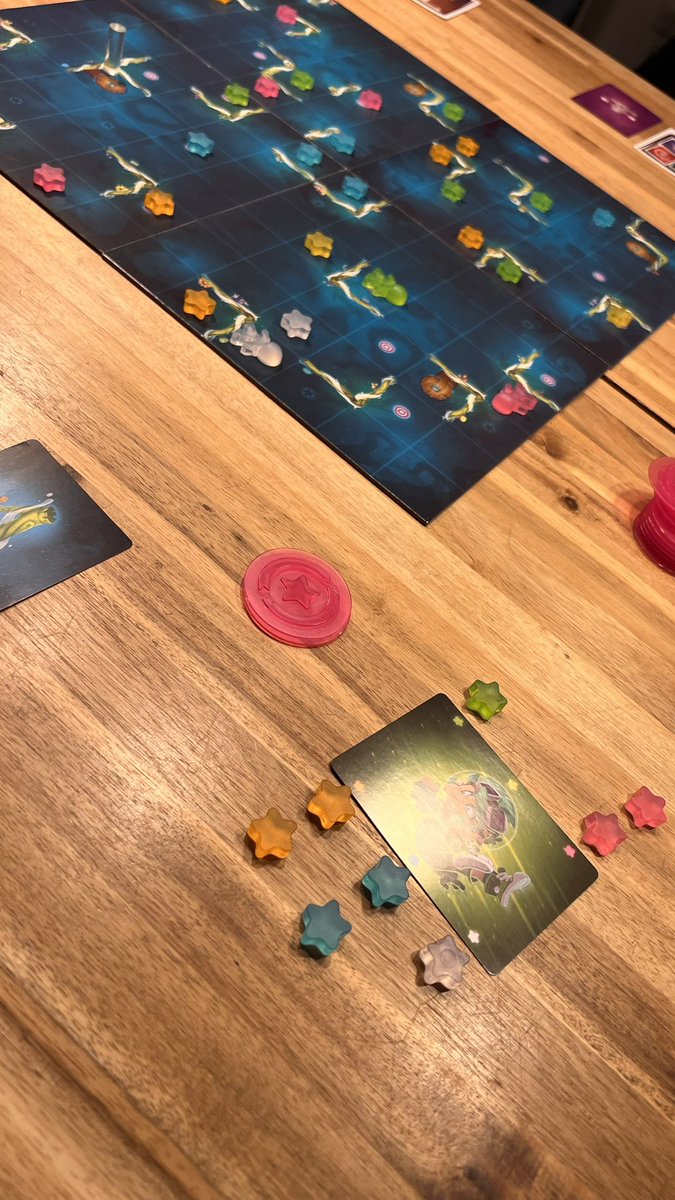 Abends dann mit Chris und <a href="/bretterlate/">Bretter Late Than Never</a> „Lumicora“, „Abtei der Rätsel“, „Wild Tiled West“ und „Gravity Superstar“. Toller Tag und Abend…