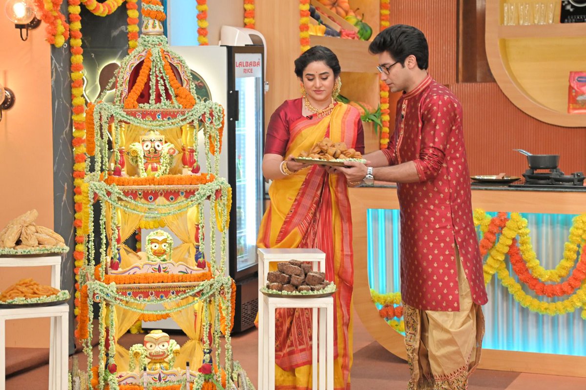 Ridhima (@ridhimaghosh) on Twitter photo রথযাত্রার শুভেচ্ছা জানাই সকলকে।
May Lord Jagannath's blessings bring peace, happiness, and prosperity to all.
#RathYatra2024 #RathYatra রথযাত্রার শুভেচ্ছা জানাই সকলকে।
May Lord Jagannath's blessings bring peace, happiness, and prosperity to all.
#RathYatra2024 #RathYatra