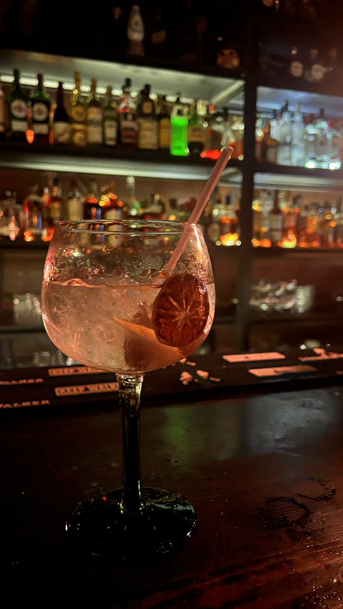 lauram_26's tweet image. Saturday night. #local3