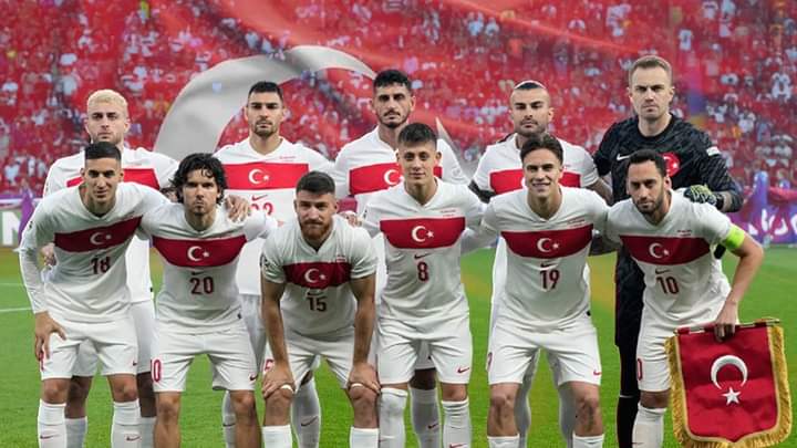 ak_bintas's tweet photo. Teşekkürler #BizimÇocuklar…🇹🇷

A Milli Futbol Takımımız, Hollanda’ya 2-1 mağlup olarak #EURO2024 ’e çeyrek finalde veda etti.

Yaşattığınız heyecan ve mutluluklar için teşekkür ederiz. Sizinle gurur duyuyoruz. 🇹🇷🇹🇷🇹🇷

Ahmet asi Güner 
Bintas mah gençlik kolları başkanı https://t.co/U3Gq4Q9oP4