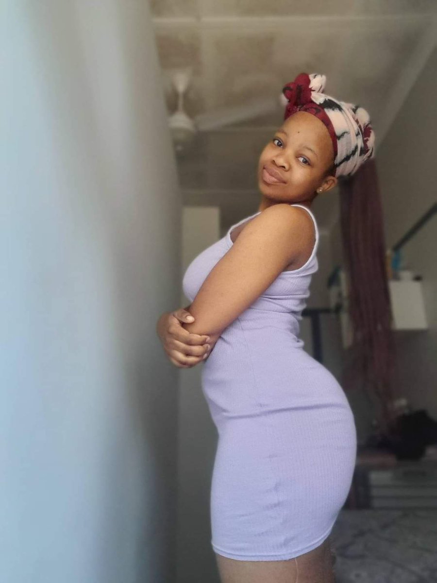 Andile02004's tweet image. #mzansi
#mzansiteens
#ama2k
#ama2000
#mzansischool