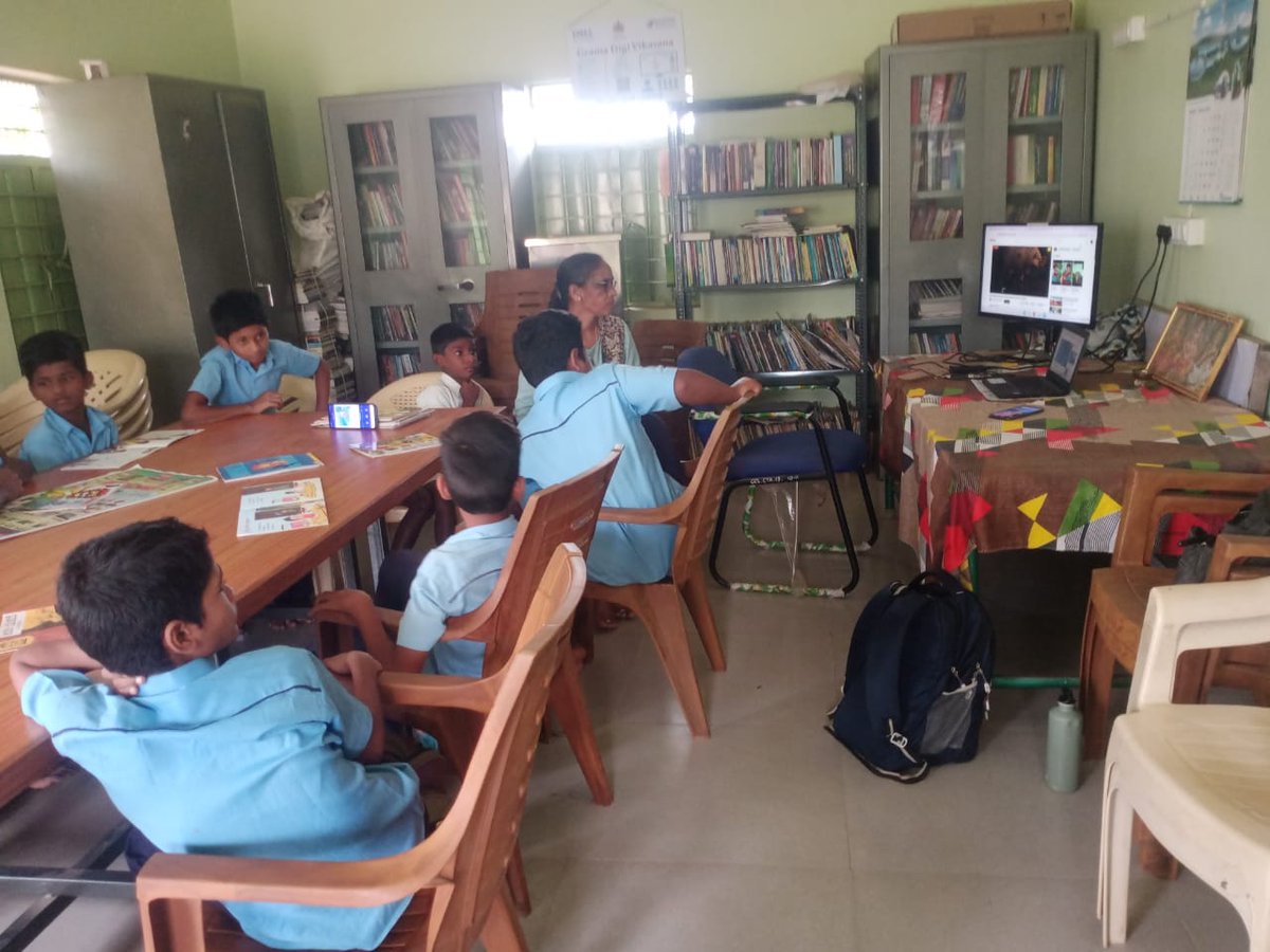 TChitradurga's tweet photo. #Rural_Libraries
A modern touch for modern learning.
Iyyanahalli GP, Chitradurga taluk.
#KiddsLearningInRuralLibrary
@readingkafka @CChitradurga https://t.co/raB7xGikHD