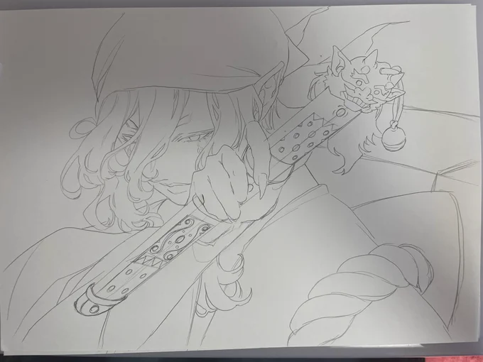 今コピー機壊れてるから、一応失敗してもいいように下絵をコンビニコピってくる。
ついでになんかスイーツ食べちゃお、スイーツ。 