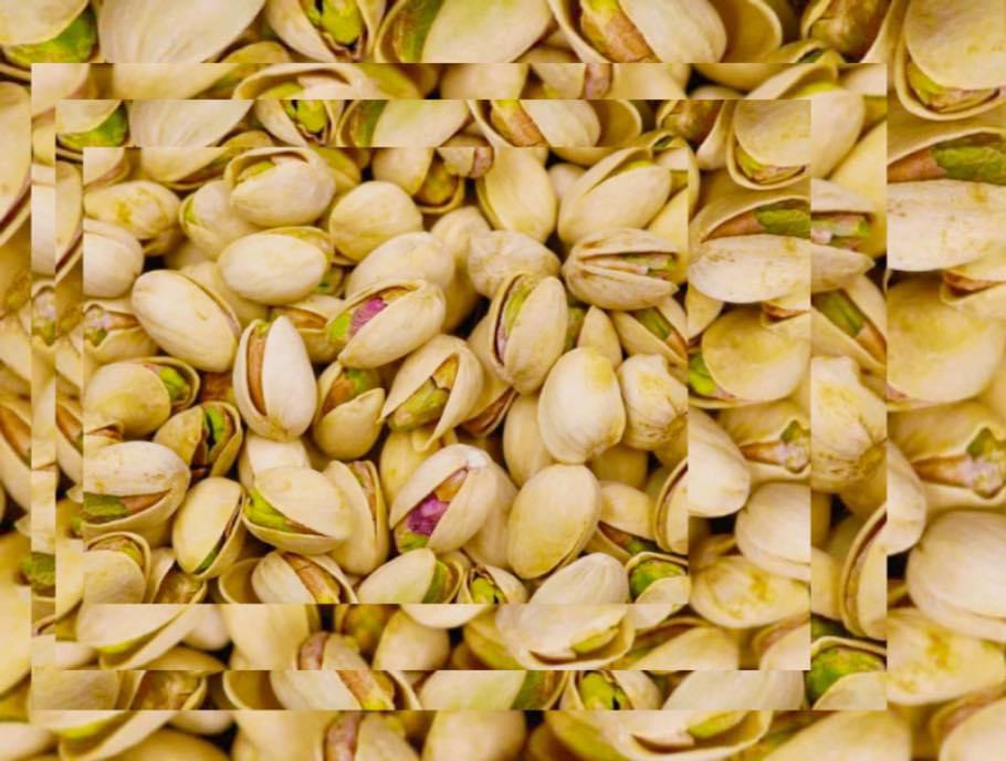PureWholeness's tweet photo. Pistachio Nuts 👌

A tasty and healthy snack.  Beneficial as part of a weight reduction program.  Keeps your skin healthy, aids in the prevention of anemia.  Reduces cholesterol and boosts eye health.  Do you like pistachios?

#purewholeness
#holistichealthwithcatherine https://t.co/UDKbmdK9oM