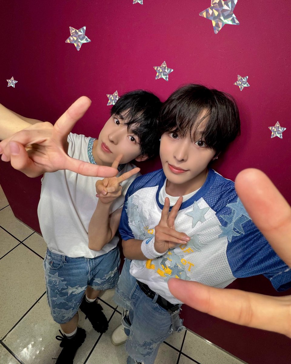 น้องเพ้นชวนถ่ายรุปโฟโต้บุท✌🏻