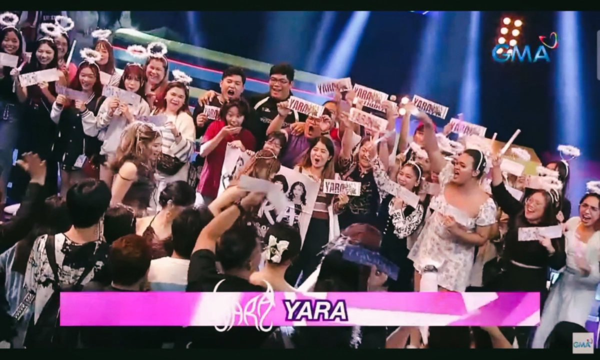 [PHOTOS] YARA with Cocoon <a href="/AllOutSundays7/">All-Out Sundays</a> 

Thank you cocoon for the loud cheer and support for our best girls

You did great, YARA 🤍 Thank you for making time for us

We are proud of you 🫶🏻

#YARAonAOS <a href="/official__yara/">YARA</a> #YARA_KatawanFlow #AOSSabaySabay