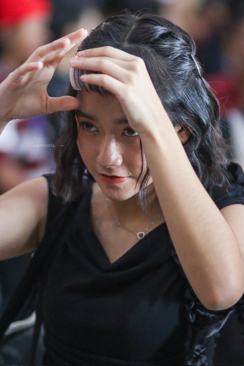 amortentia0213's tweet photo. 240707 Personal MnG &amp; 2shot Yogyakarta 

Style should breathe elegance @Freya_JKT48

#Freya #프레야  #フレヤ #JKT48 https://t.co/5V63miQm4a
