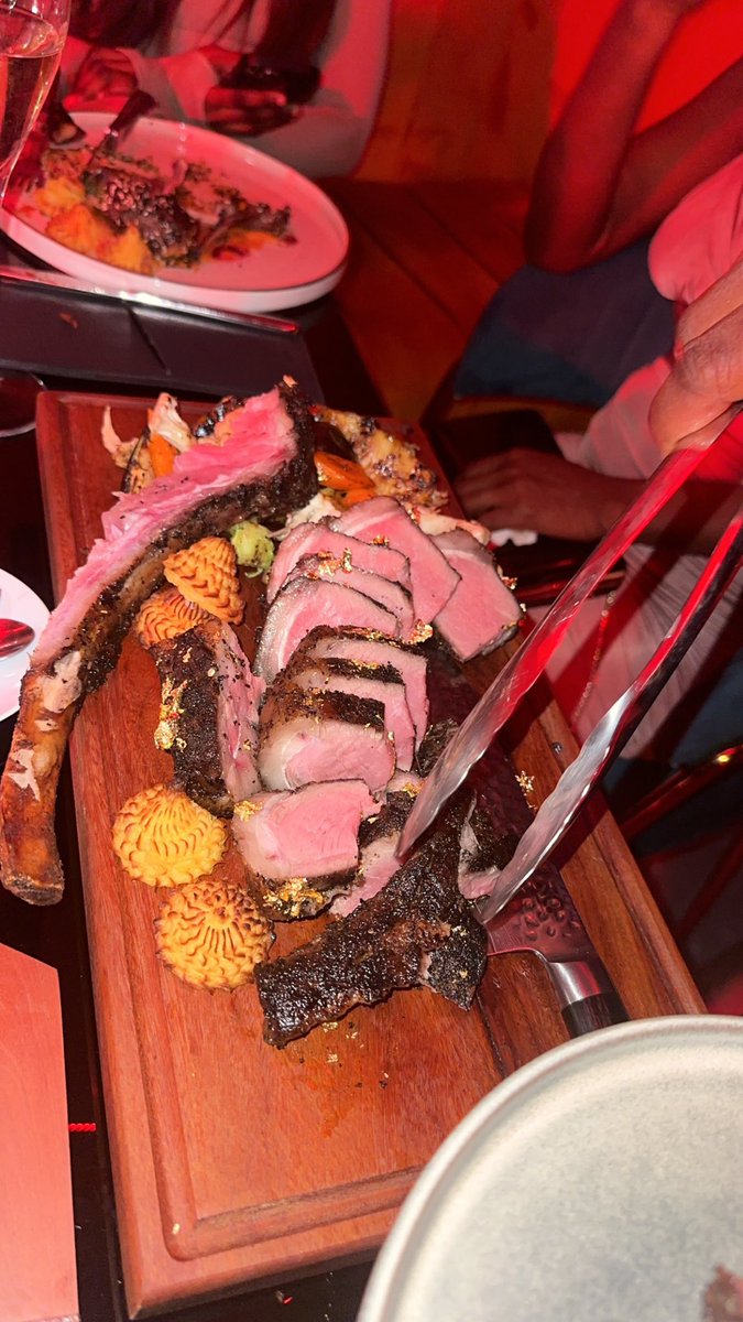 mavisikpeme's tweet photo. There’s more !!! 

#livexperience only at Liv Restaurant in
vi lagos!! https://t.co/p8EgheA2Y0