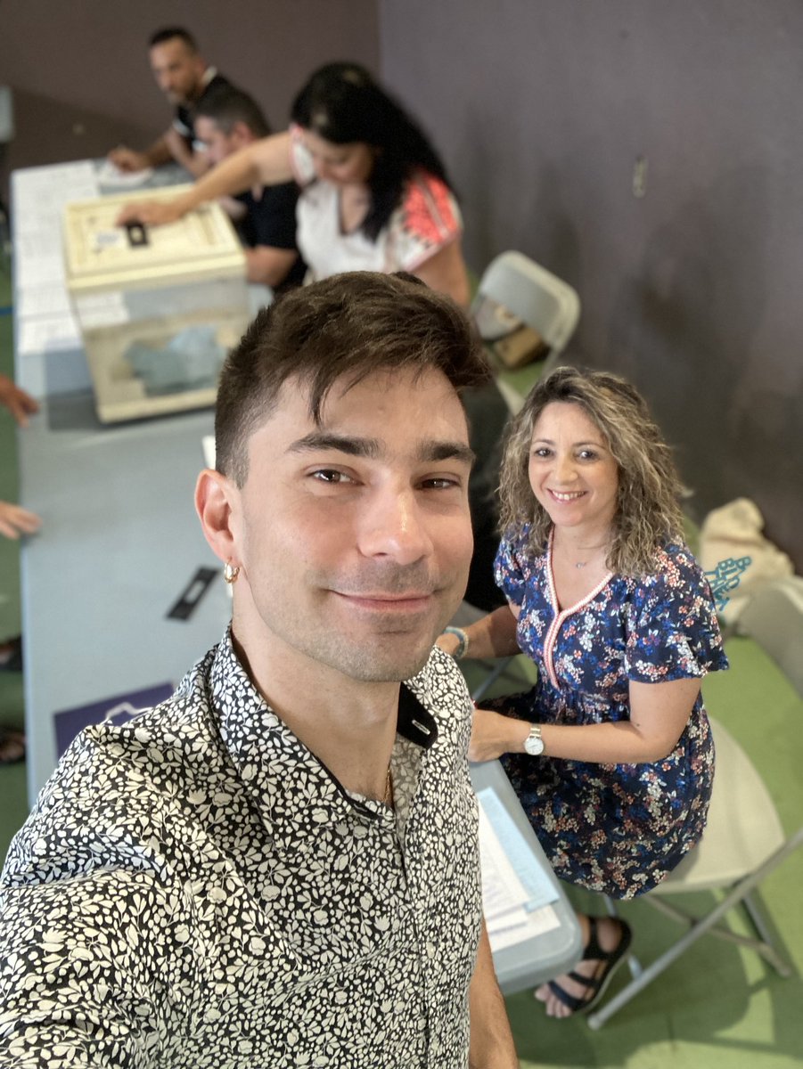 Bureau de vote ouvert ! 🗳️ ☀️ partout en France, journée électorale !