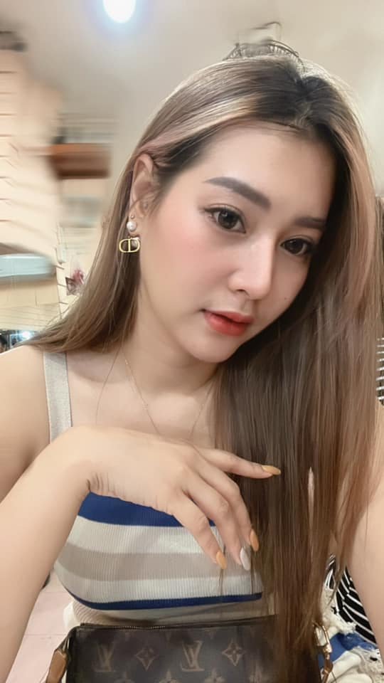 Yada19950220's tweet photo. ทางนั้นสบายดี ทางนี้ก็สบายใจ 😝 
#รีทวิต #กดใจ  #ติดตามหน่อยนะ https://t.co/PK0I0JdfVA