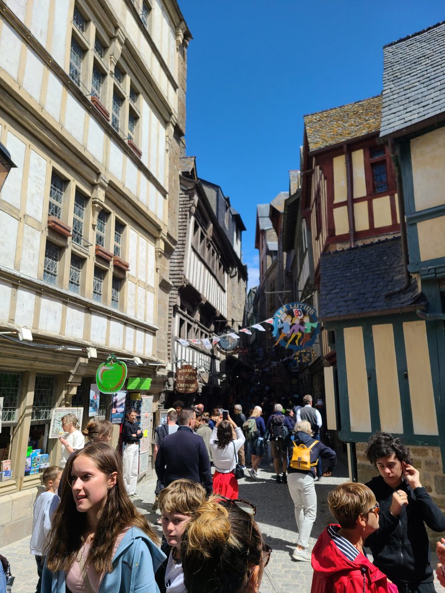 StBridgit's tweet image. Mont St. Michel - well worth the trek out to visit. The tide was out while we were there, but it's not unheard of for tourists to drown bc they went out on the salt flats and got trapped by the rising tide, which comes in quickly. 😬 My advice is to stick to the bridge 👍