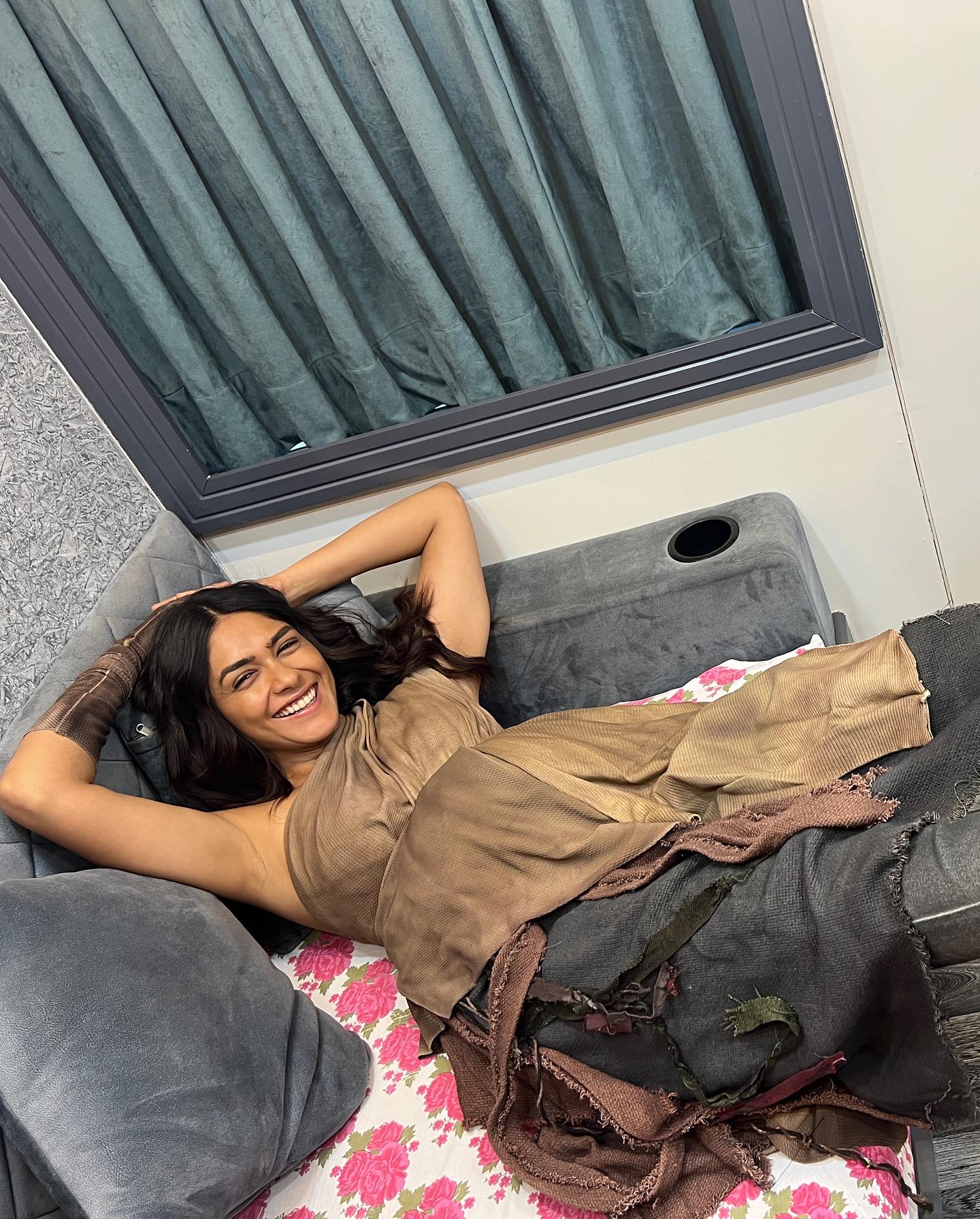 GR3hGAiacAMfd-O?format=jpg&name=large