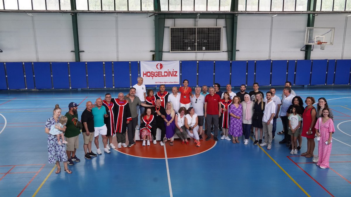 ODTÜ Mezunlar gününde mezunlarımızla bir araya geldik. <a href="/mleventince/">Mustafa Levent Ince</a> <a href="/SadettinKirazci/">SadettinKirazci</a> <a href="/mustafasogut/">Mustafa Söğüt</a>  <a href="/IrmakAlt/">Irmak H Altunsöz</a> <a href="/mehmetataozturk/">Mehmet Ata Öztürk, PhD</a> <a href="/leylaalkanodtu/">leyla alkan</a> @hakantasch