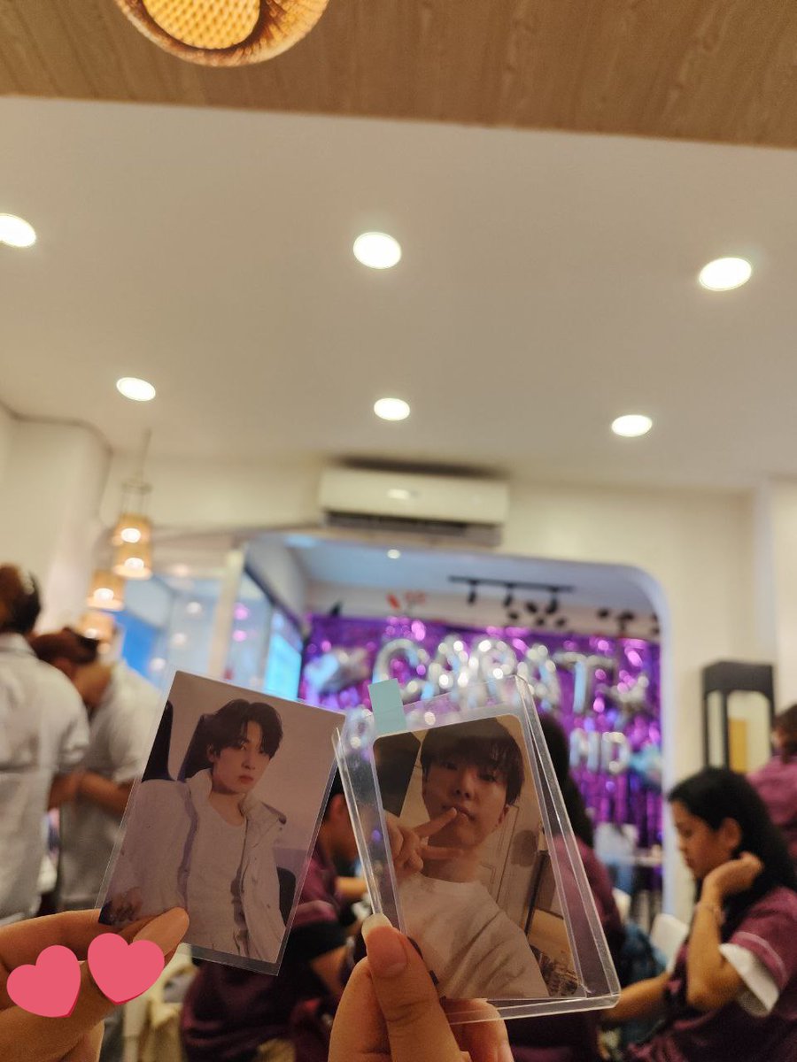 risjeon's tweet photo. budol na budol na naman ak ni ate lab

#CARATDreamland #SoonHuiWoNCSE @Caratdreamland https://t.co/nfMTVLpSWk