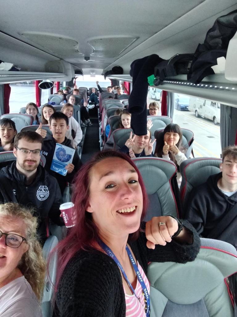 And it's off to Menin Gate we go!

#pipesanddrumsontour