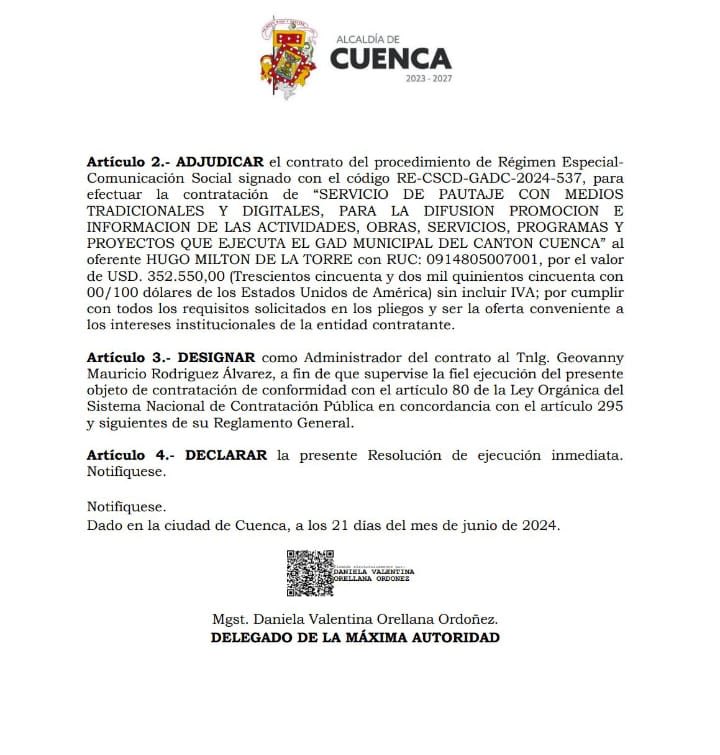 CuencaPrimero's tweet photo. Allí está, el que quiere reelegirse y dice que será Presidente, a DEDASO contrato de 352000 usd , en qué manos cayó Cuenca…. Mientras la gente tiene sus ojos en Rosa Argudo, el festín Municipal!!! ⁦@acastropiedra⁩ ⁦@x_bermudez_l⁩ https://t.co/D3wNakLlhq