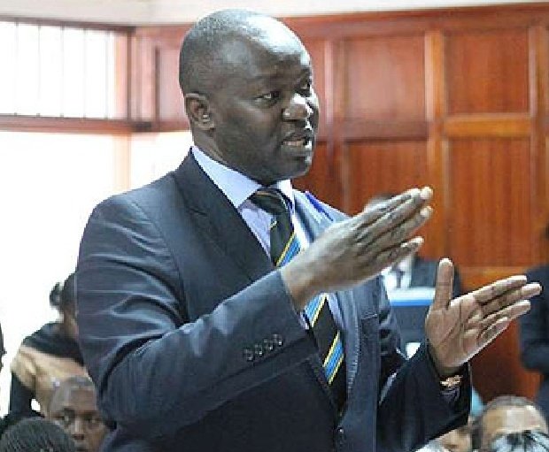 smutoro's tweet image. How Sakaja's City Hall makes Sen Tom Ojienda a billionaire. No wonder, #PendingBills at Nairobi County stand at Sh107 bn. Mr Ojienda could be owed 5% of this sum. Other lawyers like Donald Kipkorir are asking for more than Sh1 bn  ... #LegalCosts at Counties is worrying