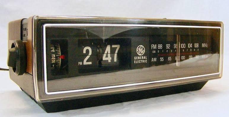 I remember the numbers would flip over and you could set the alarm and be woken up by AM radio…(sighs wistfully)…