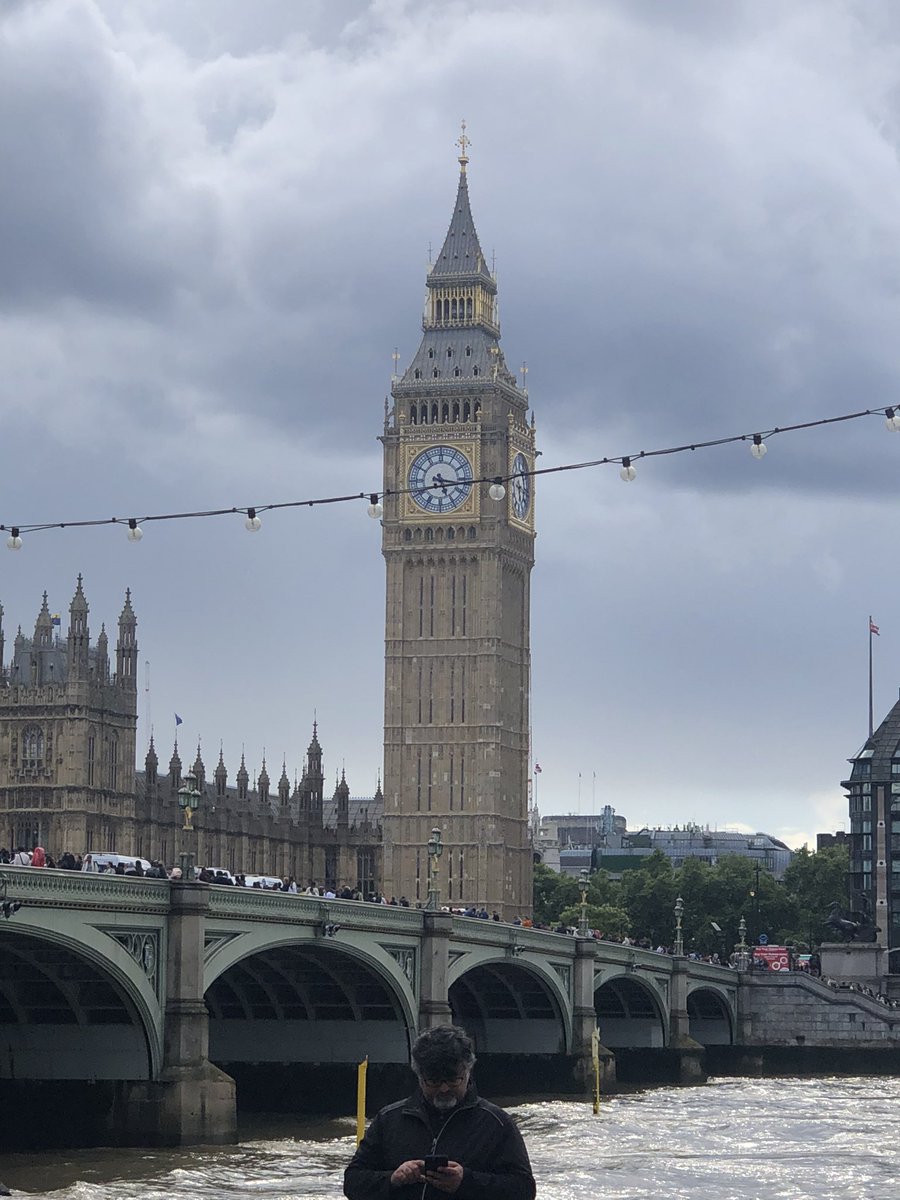 Bore da Good Morning one and all had a busy day wandering around Camden market had a fab day walked my ass off lol up the sky garden then along the river for an hour or so back to Wembley today for AC/DC concert 🎵 🤘🤘