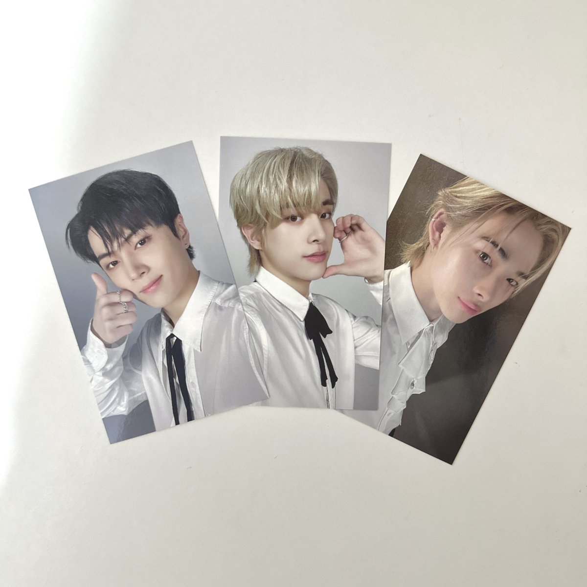 sahiiicart_'s tweet photo. 𓂃 ✷ wts lfb ph .ᐟ

𓏸 enhypen fate tour windbreaker pc jay jake ni-ki 

⤷ ₱400 ea ; ₱350 (PAYO) 
⤷ on hand ; mint condition 
⤷ PAYO or 5 days reservation
⤷ mop: gcash/maya | mod: j&amp;t, sdd 

— reply “mine” or DM to claim https://t.co/2pOGX78BjC