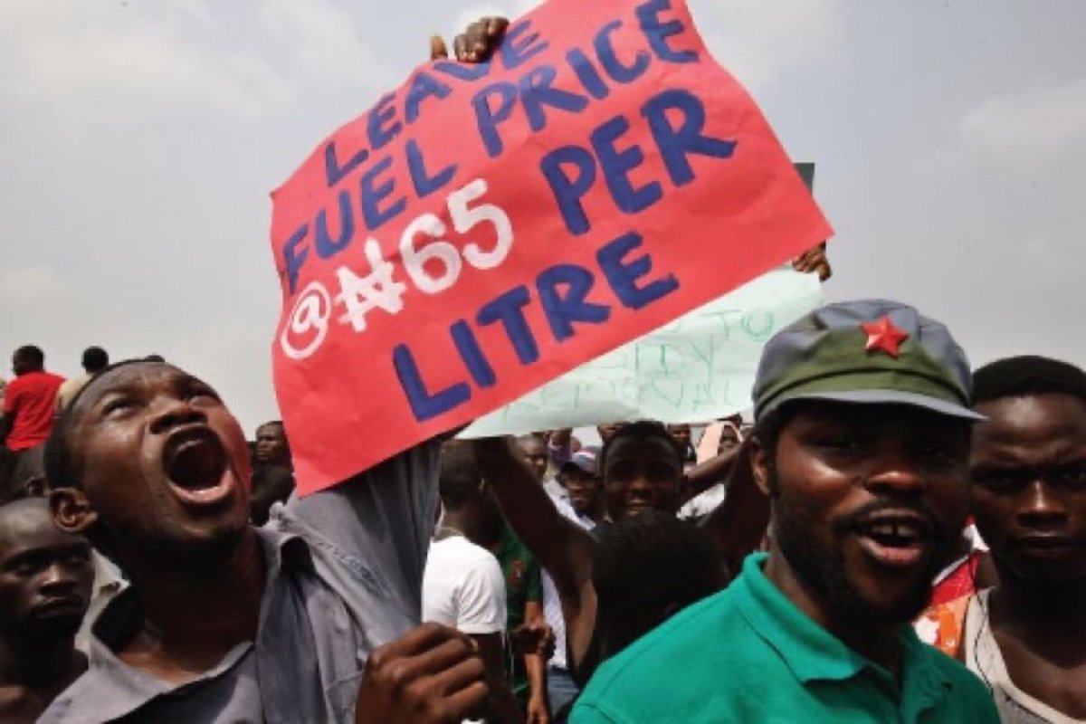Nigerians protesting the removal of fuel price from N65 to N120  in 2012