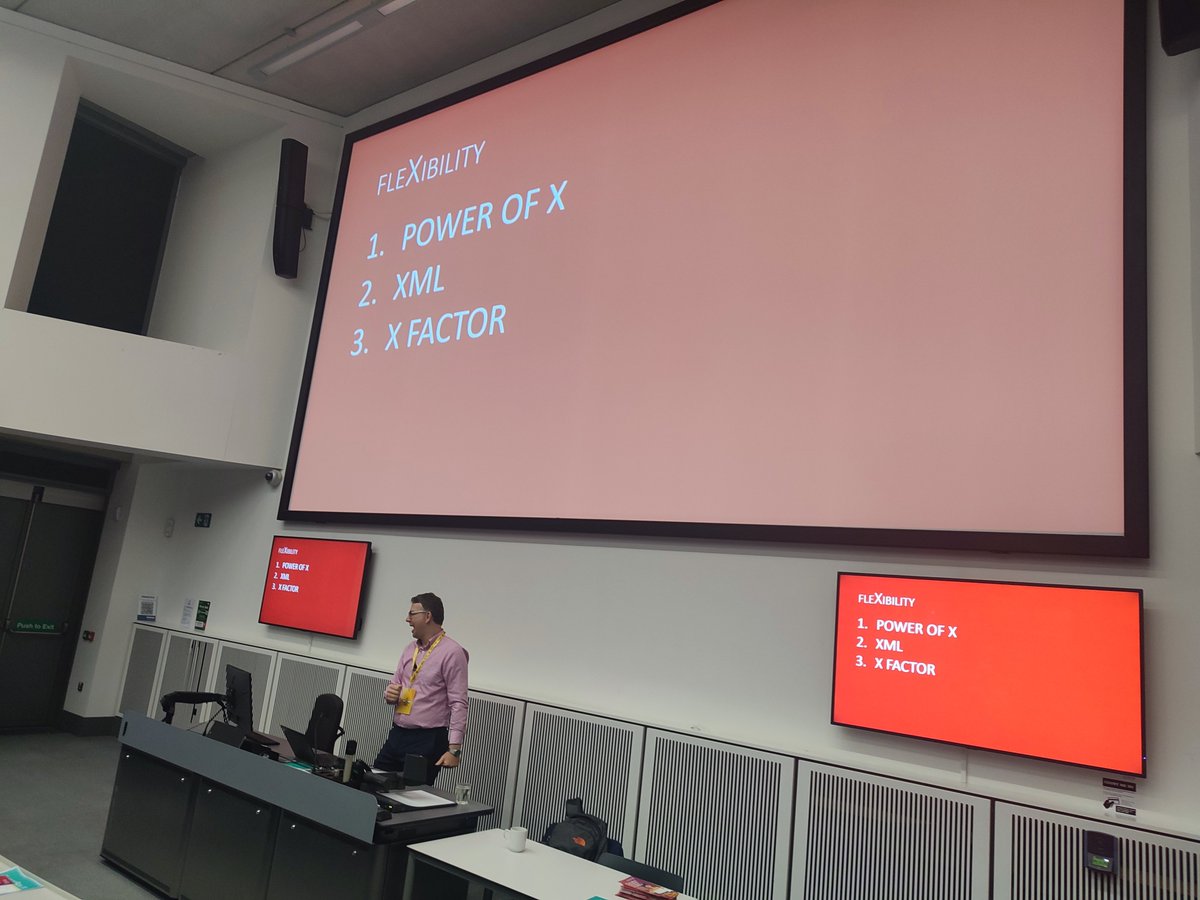 natalie_eloise's tweet image. @vaclavbrezina kicking off #TaLC2024 @ManMetUni asking us to think about the importance of #datadrivenlearning and showing how features of #LancsBoxX support #DDL with both beginners and advanced corpus users @TaLC2024