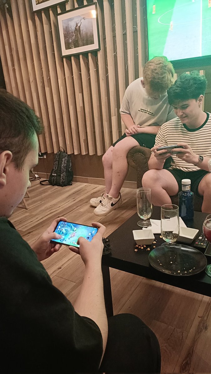 Valencia Rifters tweet media