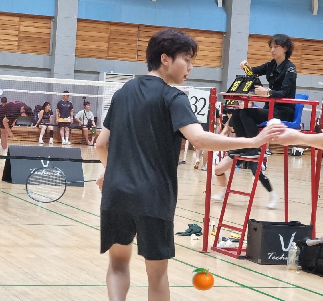 부왼관 (@booisrealleft) on Twitter photo 