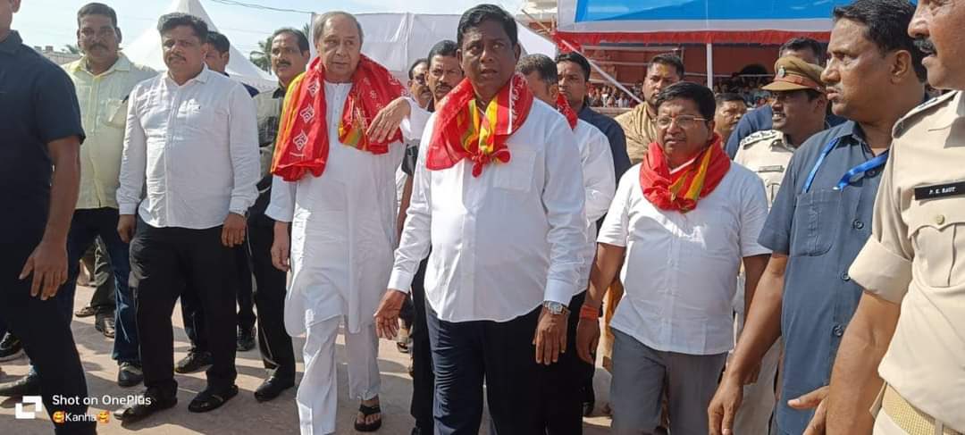 Atanu sabyasachi tweet media