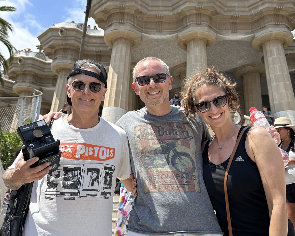 Look who wanted a photo with me -  <a href="/MikeMcCreadyPJ/">Mike McCready</a> of <a href="/PearlJam/">Pearl Jam</a>! 

Great bumping into you just now and thanks for taking the time. Last nights show was awesome!!!