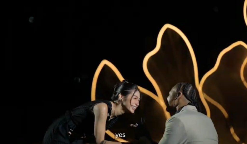 carlotoleza's tweet photo. ENGAGED NA SI ZEINAB HARAKE NI RAY PARKS ❤️

Your heartbreak will lead you to the right person, dadating talaga ang taong nakatadhana at inihanda ni Lord para sayo sa tamang panahon. 

Cutie Zeinab 🥰😍 https://t.co/OHCi7pQCyG