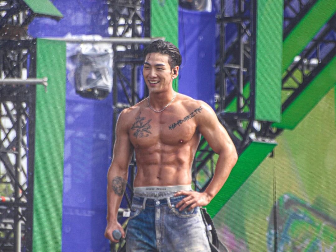 gureeeeeeeeen's tweet photo. #BAEKHO https://t.co/n4EjTnw42X