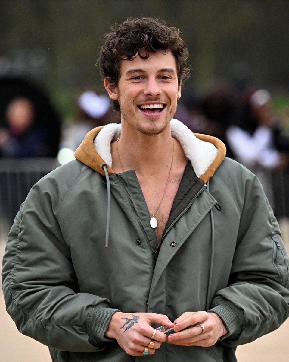 postsmendes's tweet photo. the most beautiful smile https://t.co/NXmppkGyaC