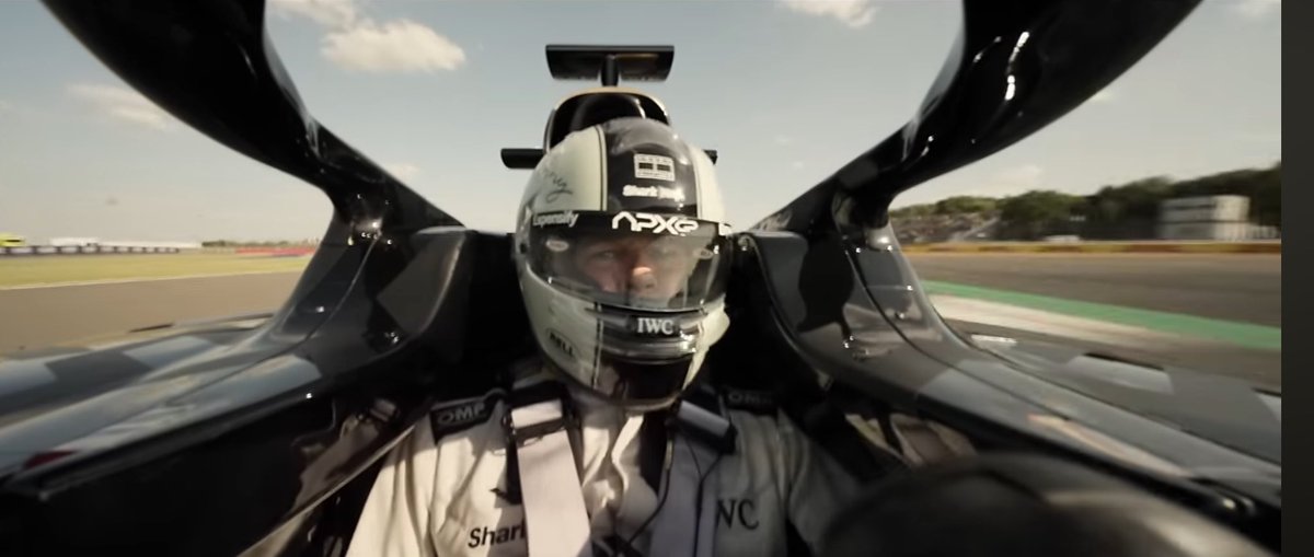 DiscussingFilm's tweet photo. First look at ‘F1’, starring Brad Pitt and Damson Idris.

From ‘Top Gun: Maverick’ director Joseph Kosinski. https://t.co/Ex1o1uOlfF