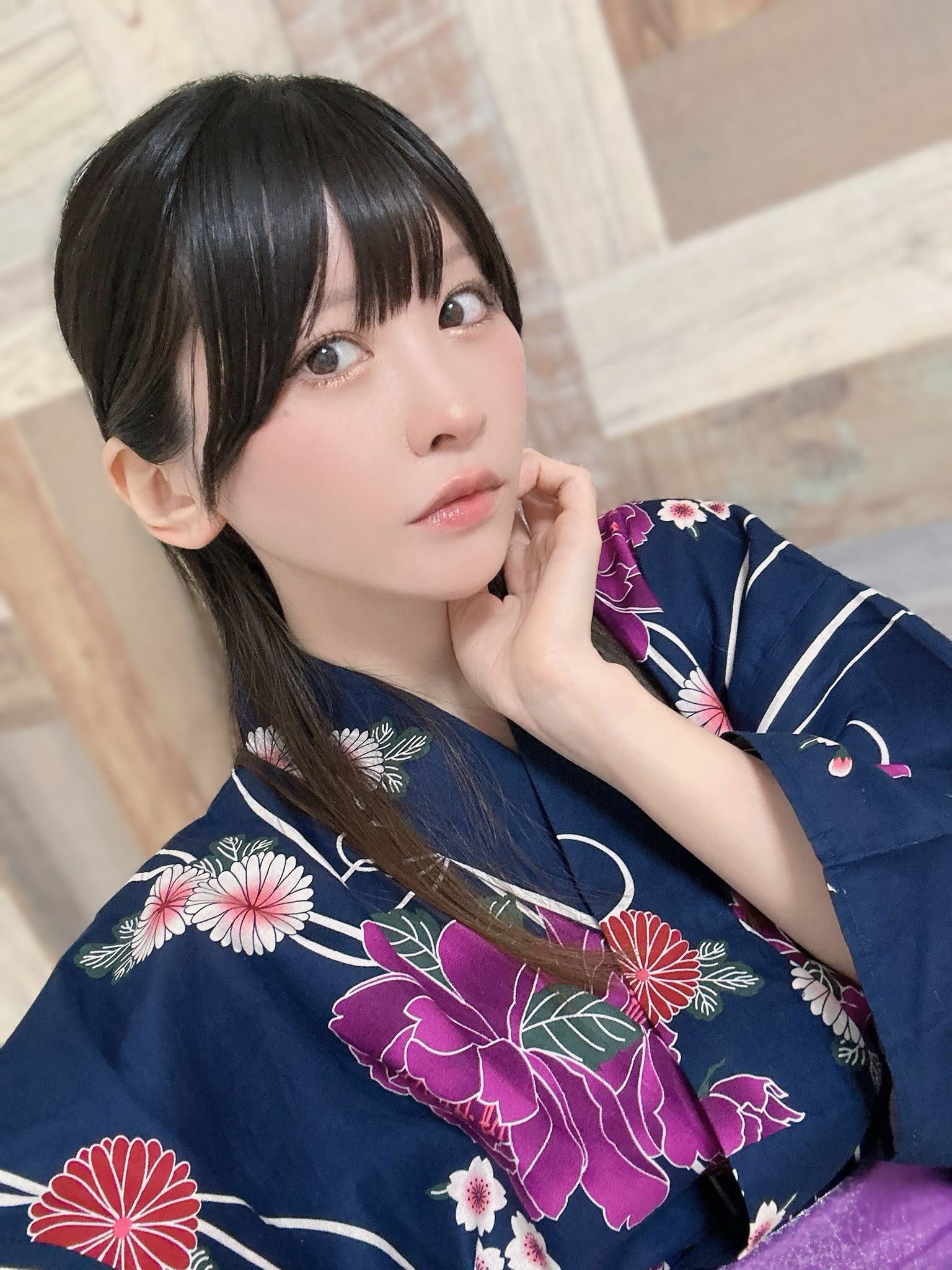 ミャアさま専用です。 ECショップでも大人気の鏡面食器棚（幅90cm）191