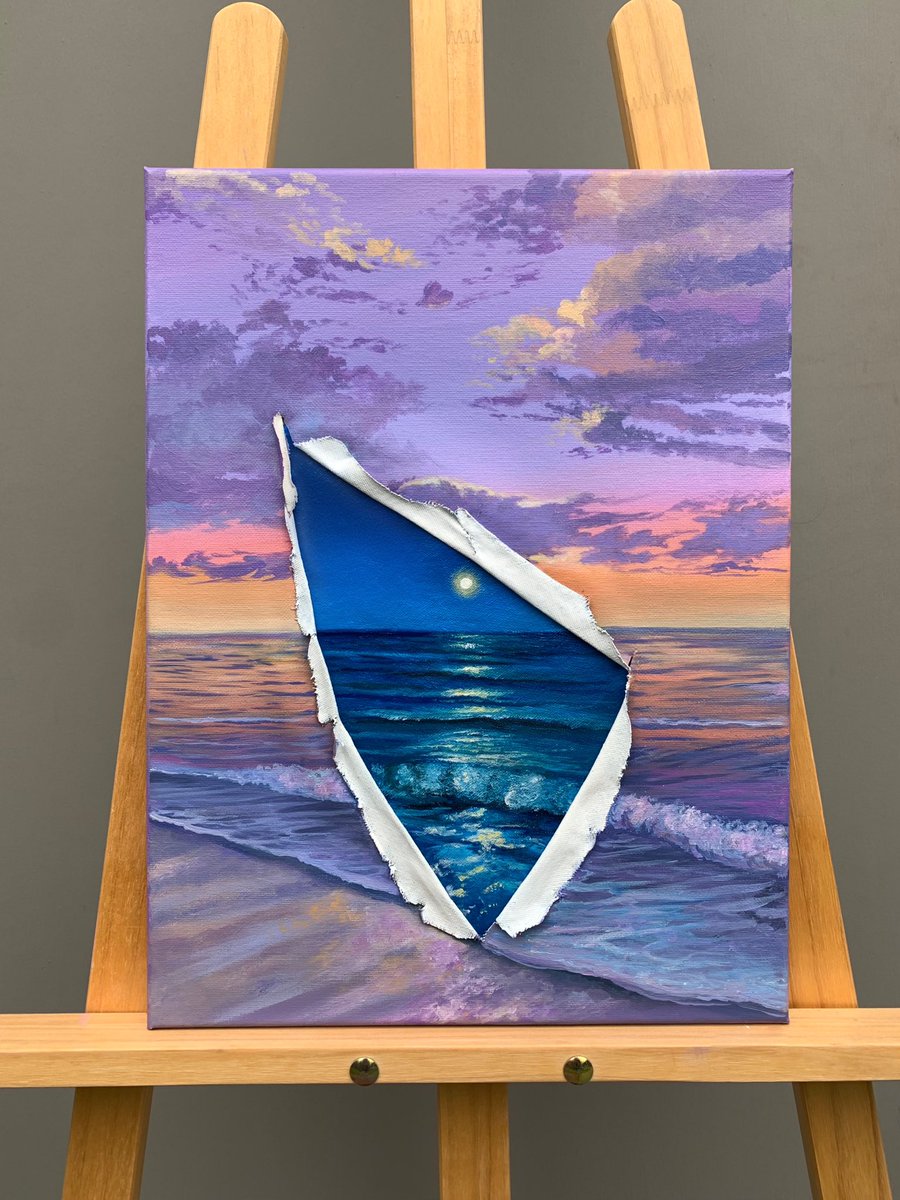 kmctcreative's tweet image. ‘riptides’ 🌝🌊
this painting started with frustration from ripping my canvas, but i decided to turn it into another piece of art.
i hope you like it ⛅️