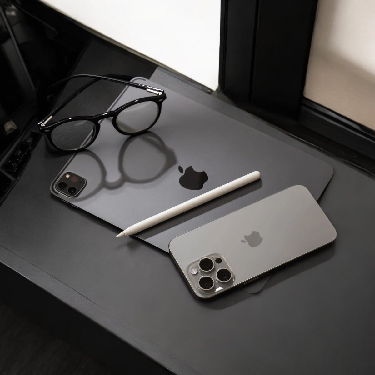 CleanMyTech's tweet image. Smudge Free! #CleanMyTech