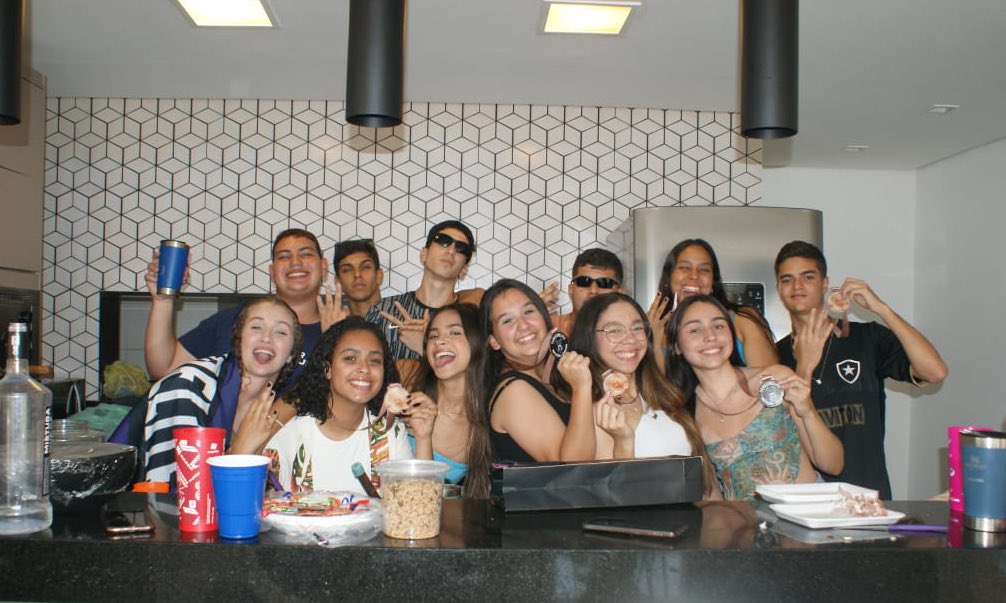itssnotnanda's tweet photo. 3E no seu dia mais preocupado https://t.co/K6VKhzxY9O