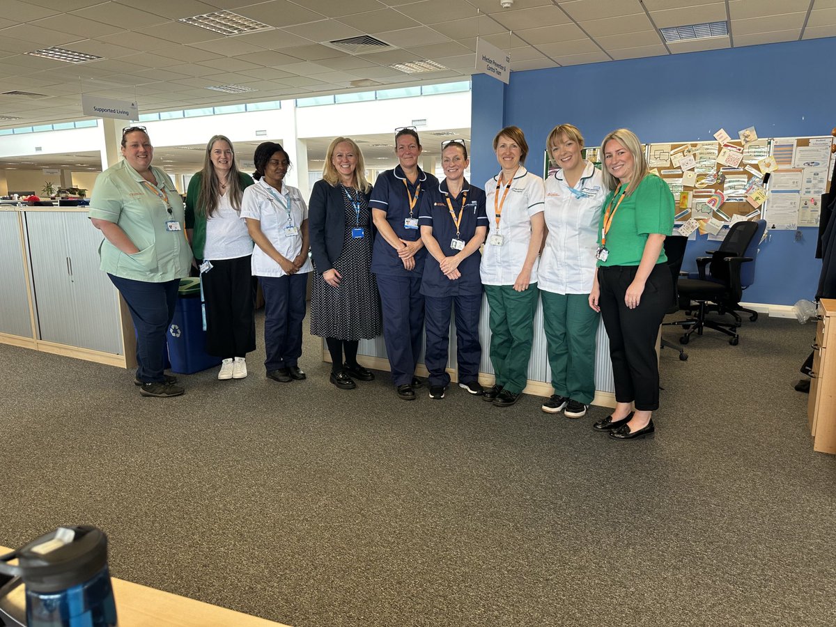 Kimberley_S_J's tweet photo. Huge thank you to all the teams at Waterside Sale #PatientsAndFamiliesFirst #GreatToMeetYouAll #InnovativePractice #ThankYouForYourTime ⁦@alanil1⁩ https://t.co/yf8enBHGBf