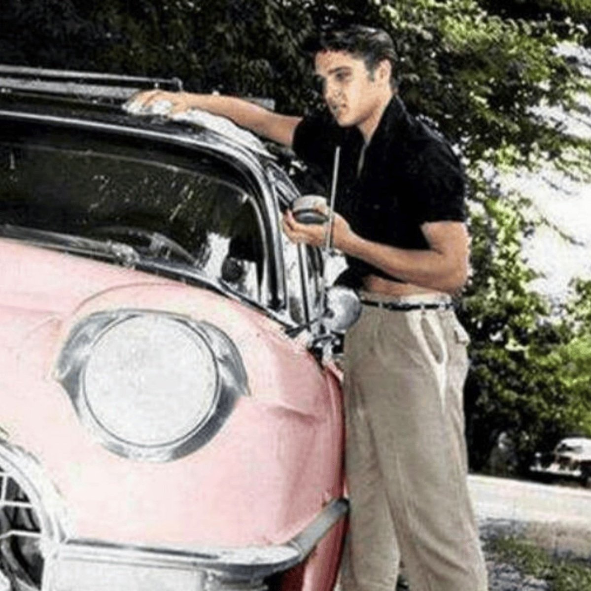 MRC Elvis Pink Cadillac — cameroncountymercantile.com, image size:1199x1200